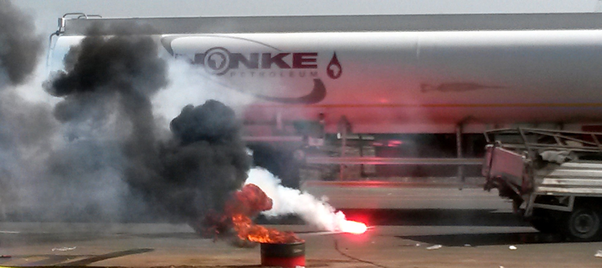 simulation_emergency_flares